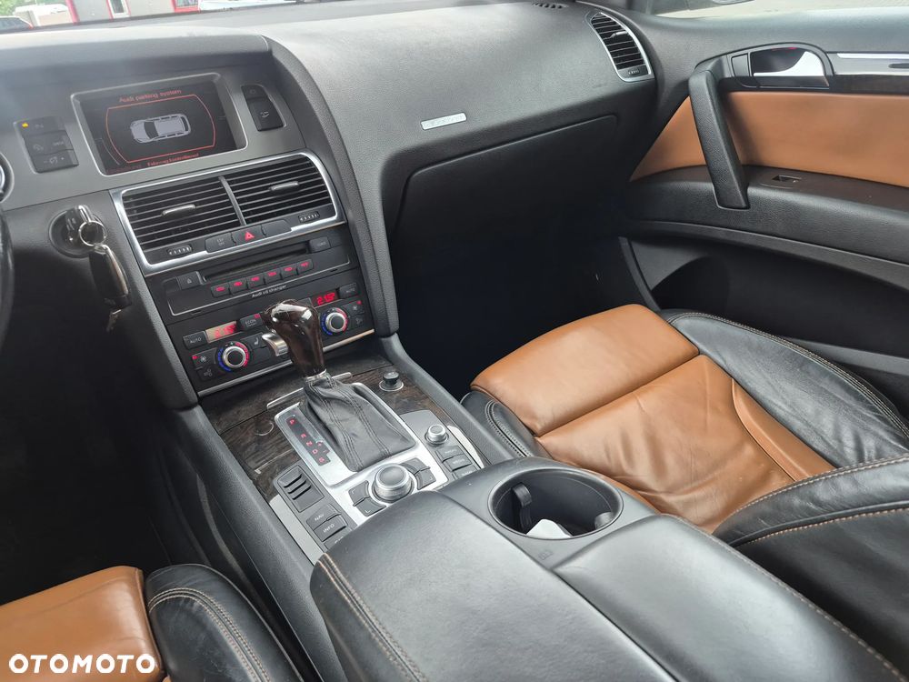 Audi Q7 3.0 TDI DPF quattro tiptronic - 13