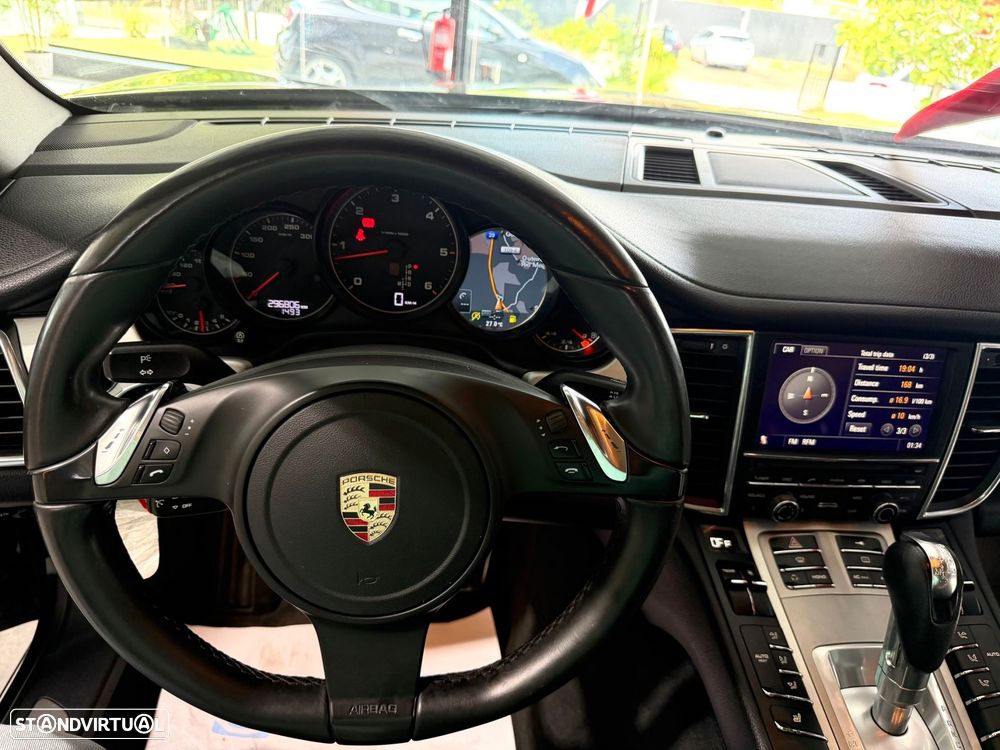 Porsche Panamera 3.0 V6 - 14