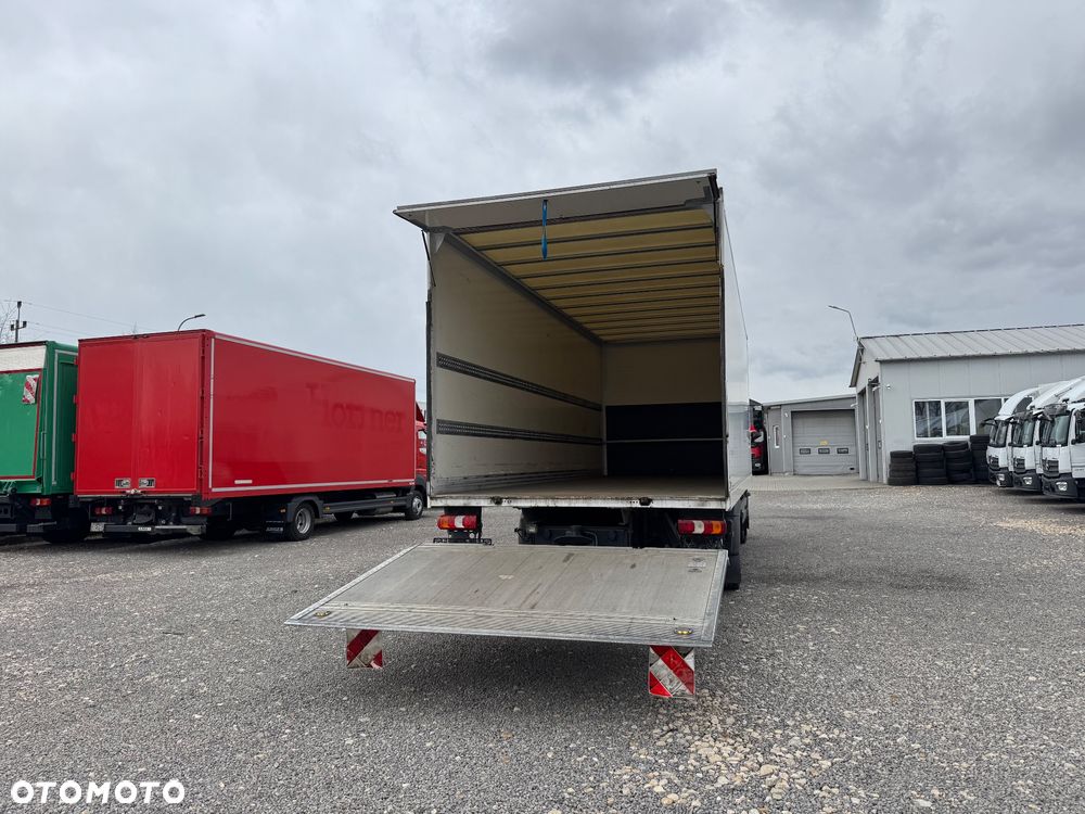 Mercedes-Benz ATEGO - 14