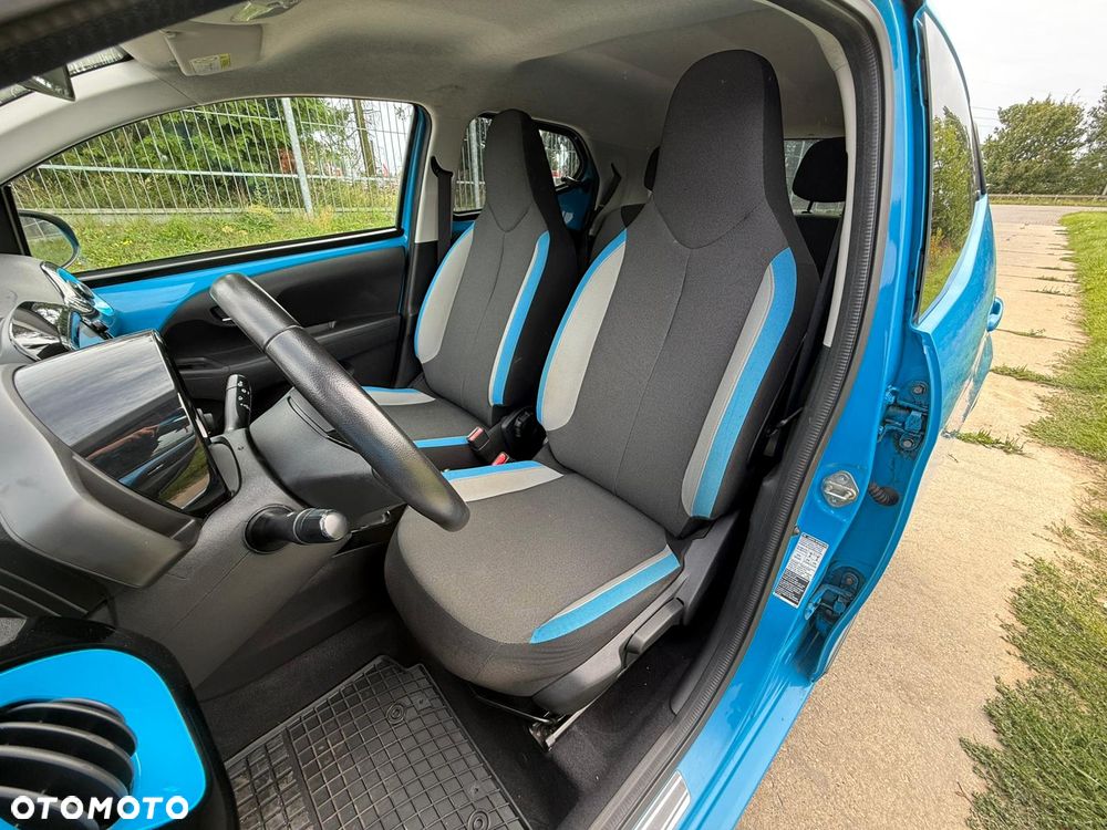 Toyota Aygo x-play - 27