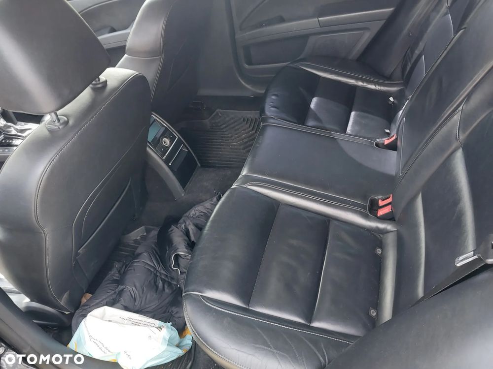 Skoda Superb 2.0 TDI Active DSG - 5