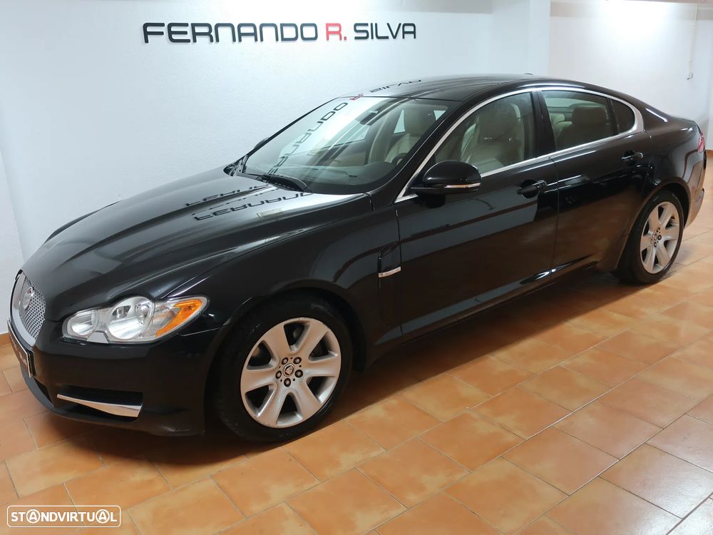 Jaguar XF 3.0 D V6 Luxury - 2