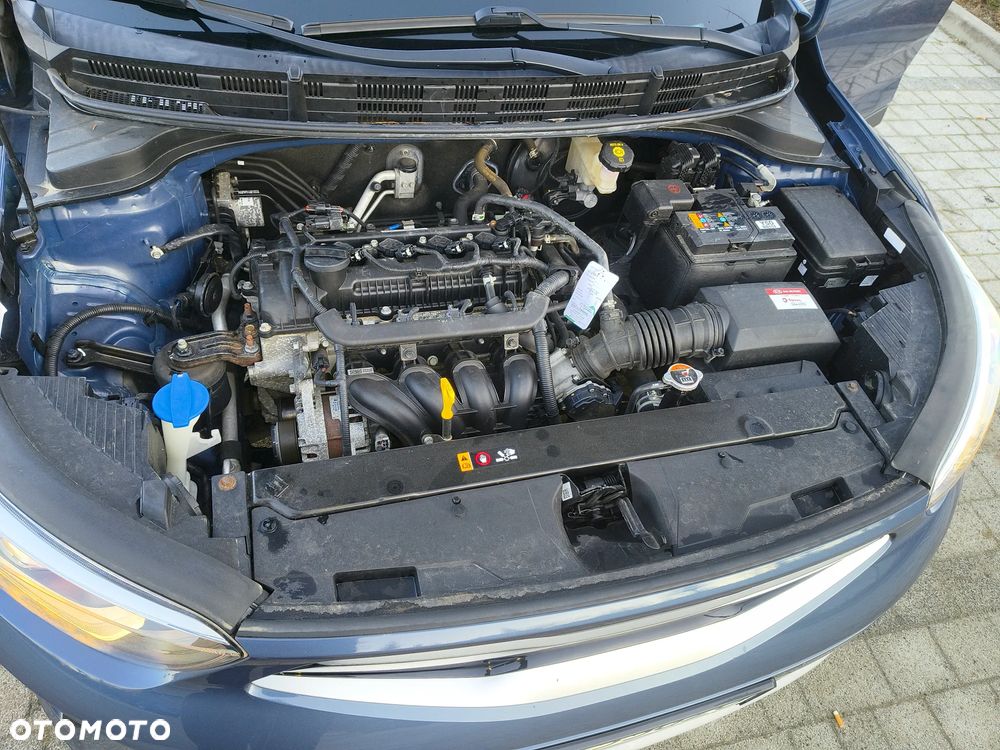 Kia Stonic 1.2 Spirit - 14