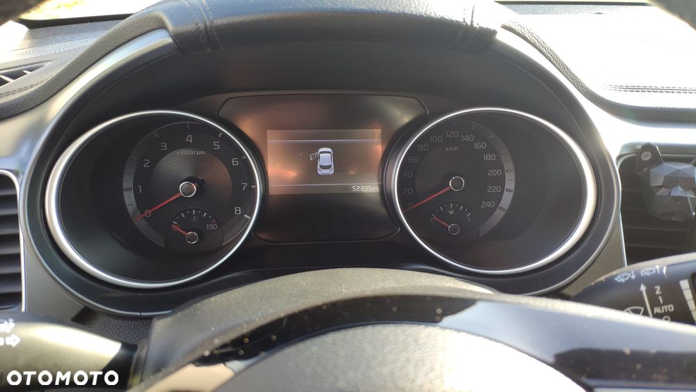 Kia XCeed 1.5 T-GDI M - 13
