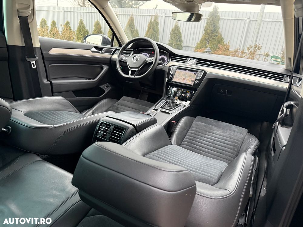 Volkswagen Passat 2.0 TDI DSG Highline - 8