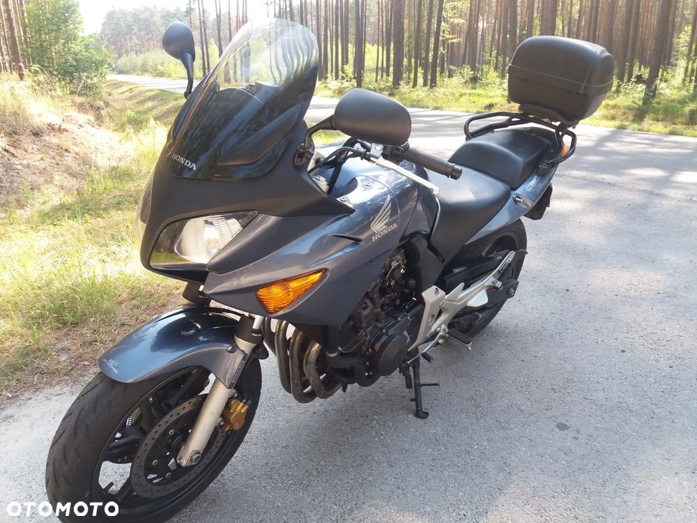Honda CBF - 2