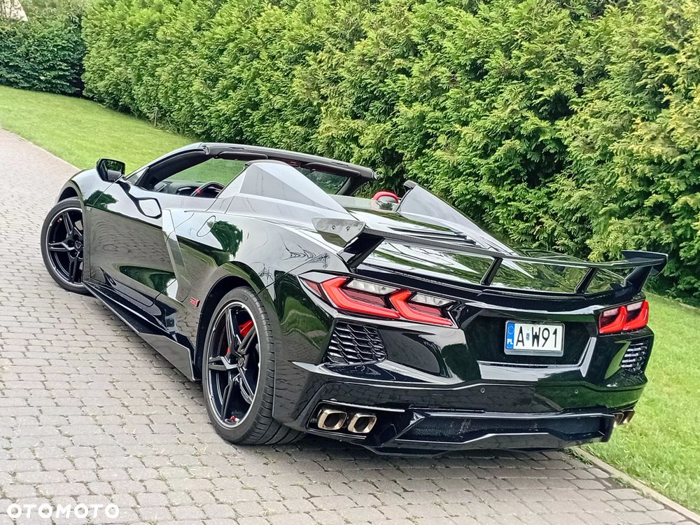 Chevrolet Corvette - 4