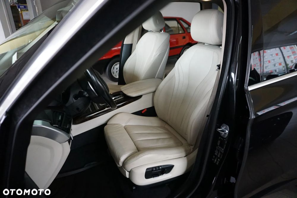 BMW X5 xDrive30d - 10