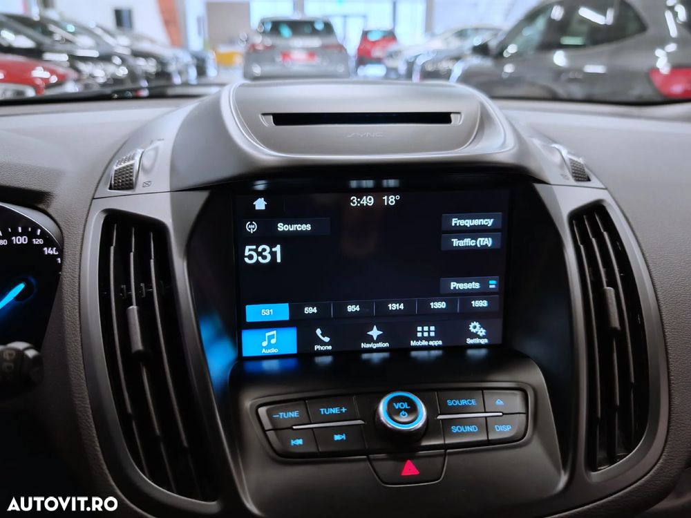 Ford Kuga 1.5 TDCi 2x4 Aut. ST-Line - 12