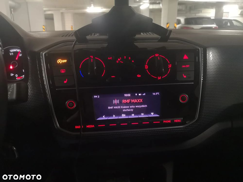 Volkswagen up! 1.0 Black Style - 13