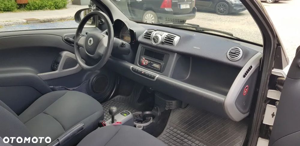 Smart Fortwo coupe softouch black&white limited micro hybrid drive - 16