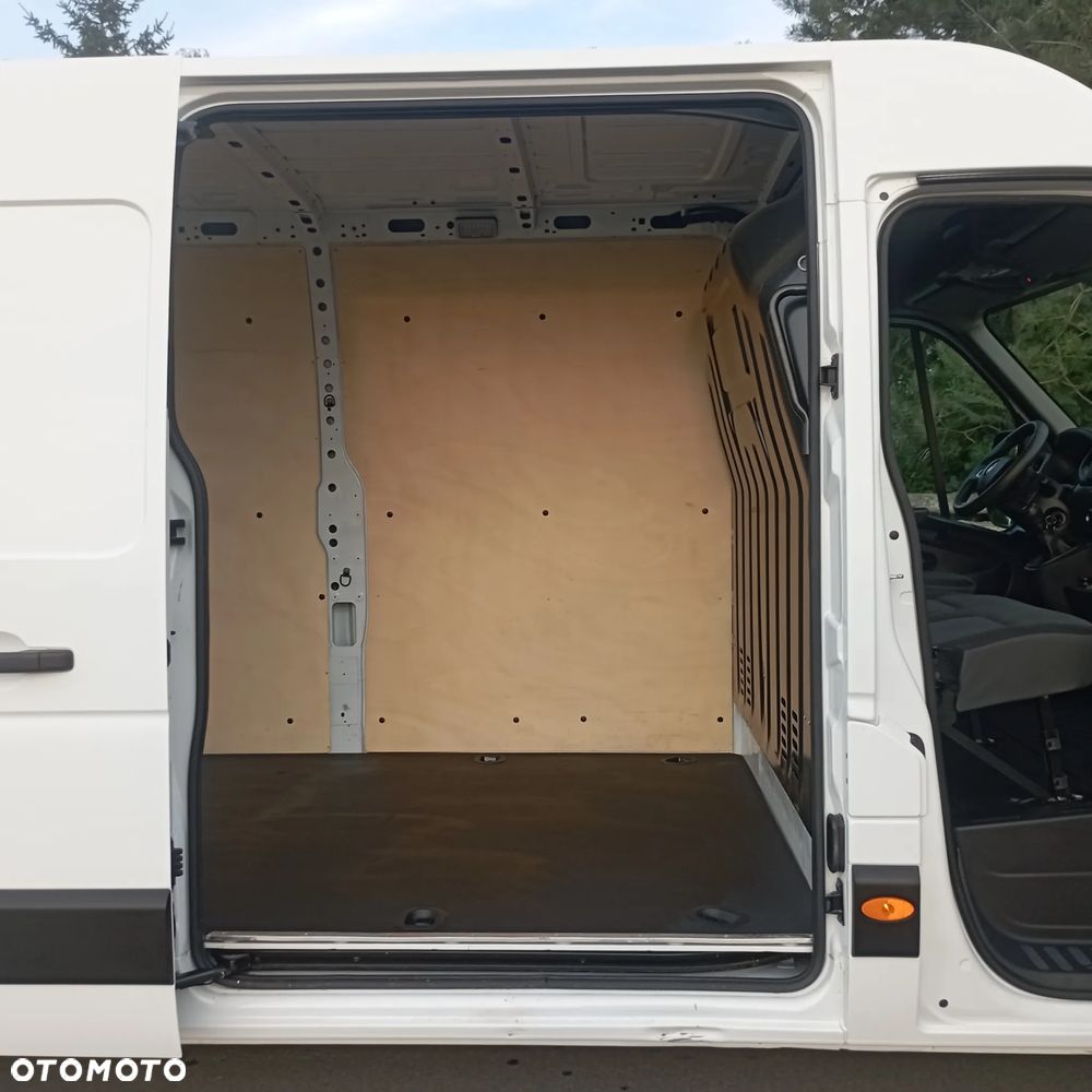 Renault Master - 24