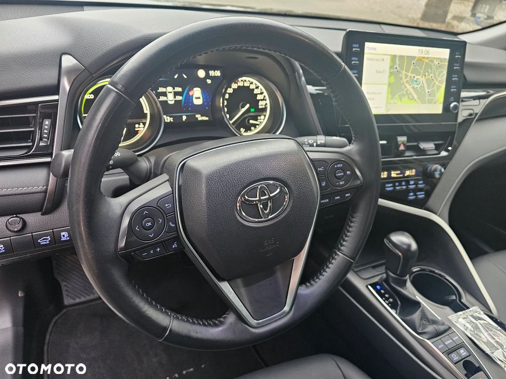 Toyota Camry 2.5 Hybrid Prestige CVT - 8