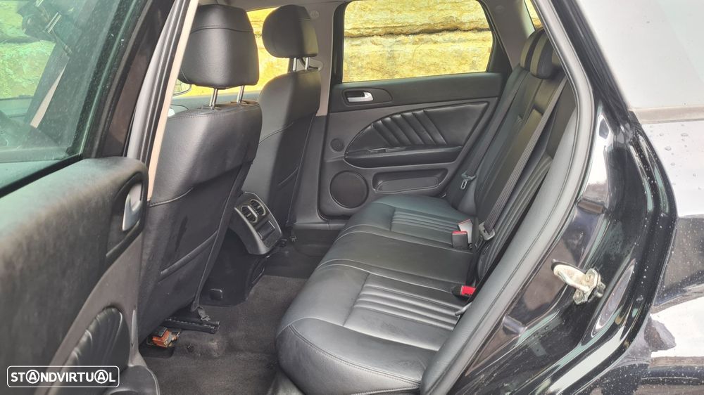 Alfa Romeo 159 Sportwagon 2.0 JTDm Distinctive P.Sport+ - 31