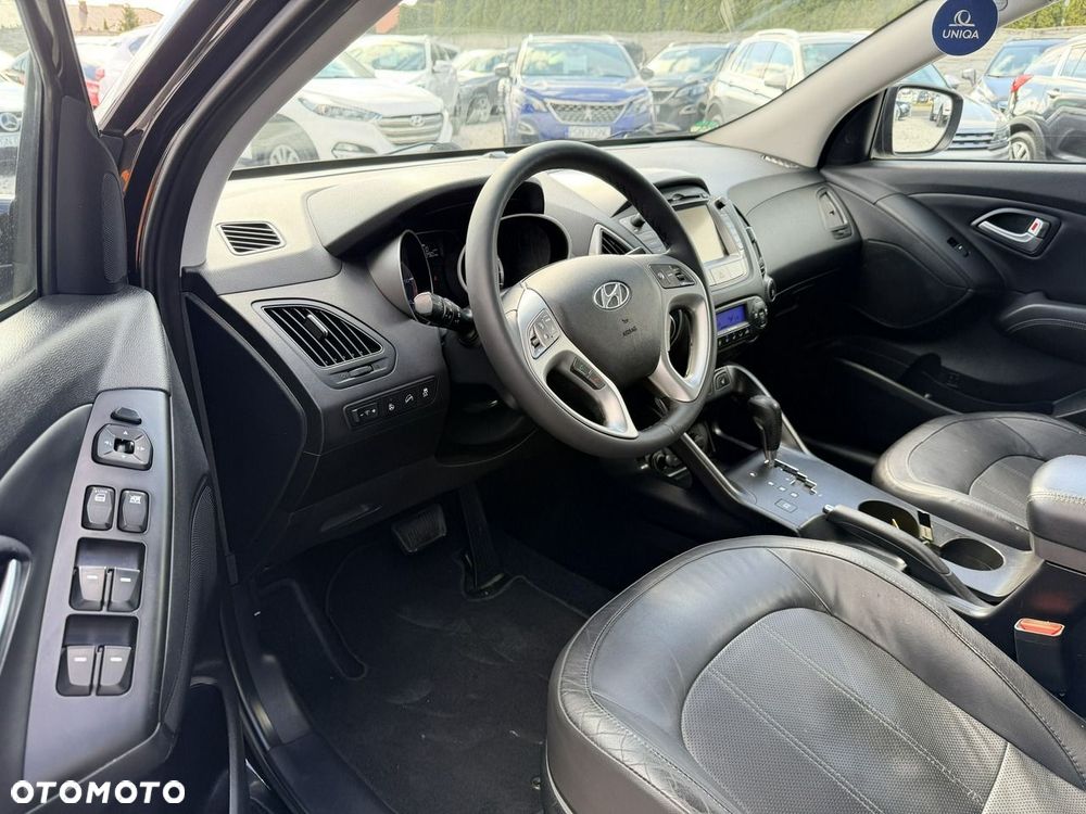 Hyundai ix35 - 11
