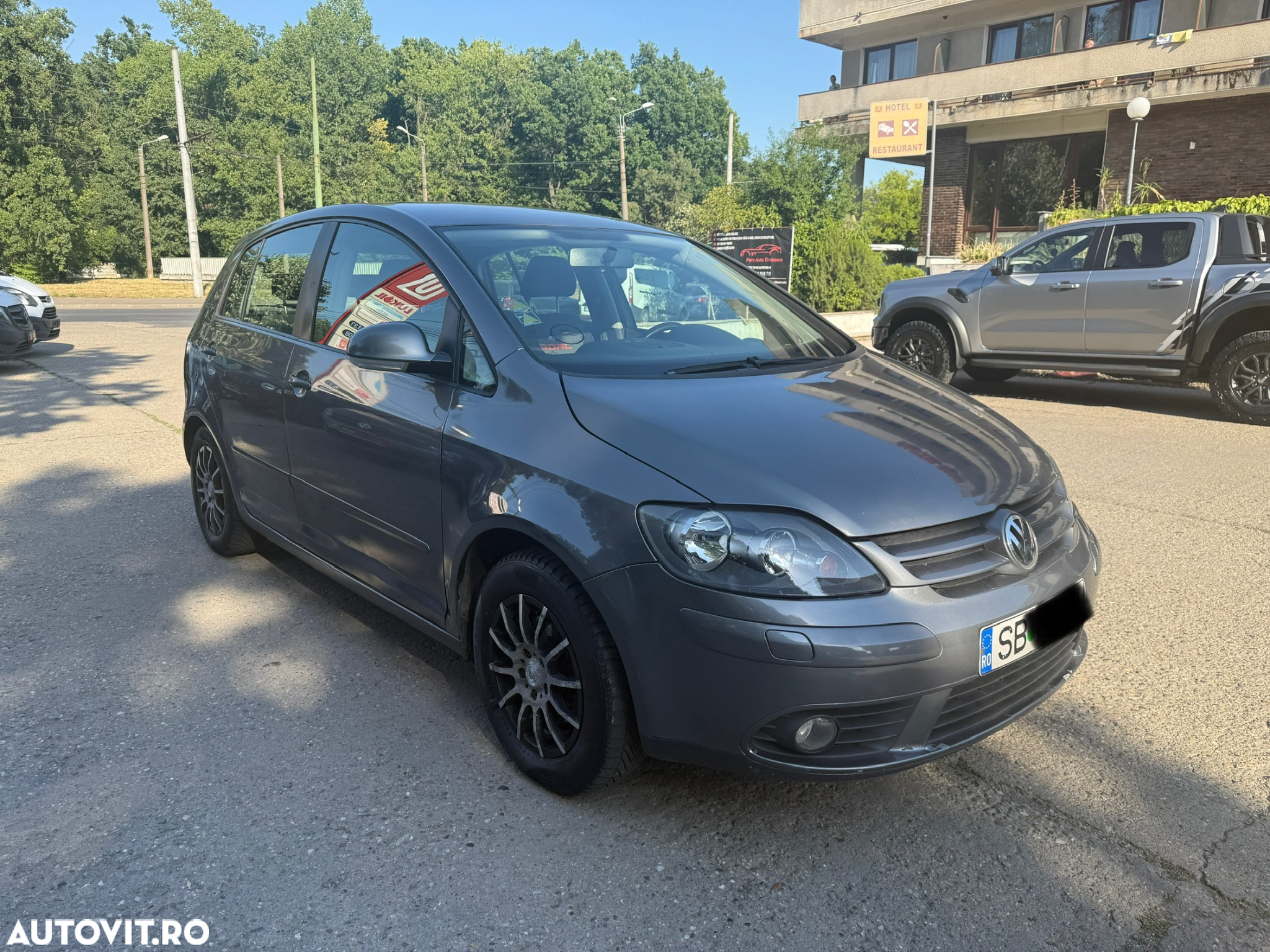 Volkswagen Golf Plus 1.9 TDI Sportline DPF - 9