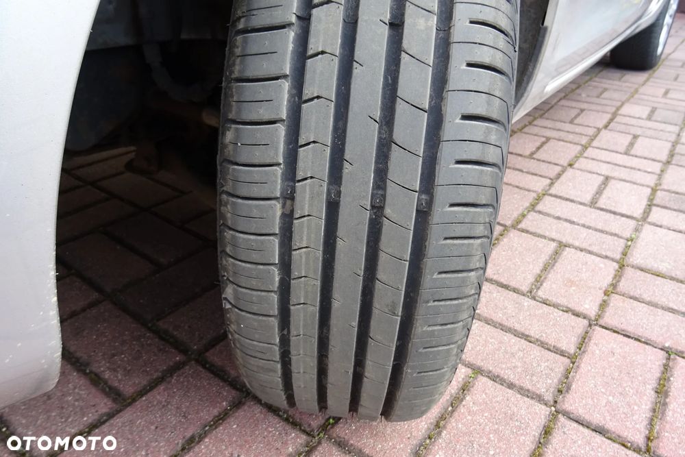 Ford Fiesta 1.25 SYNC Edition - 22