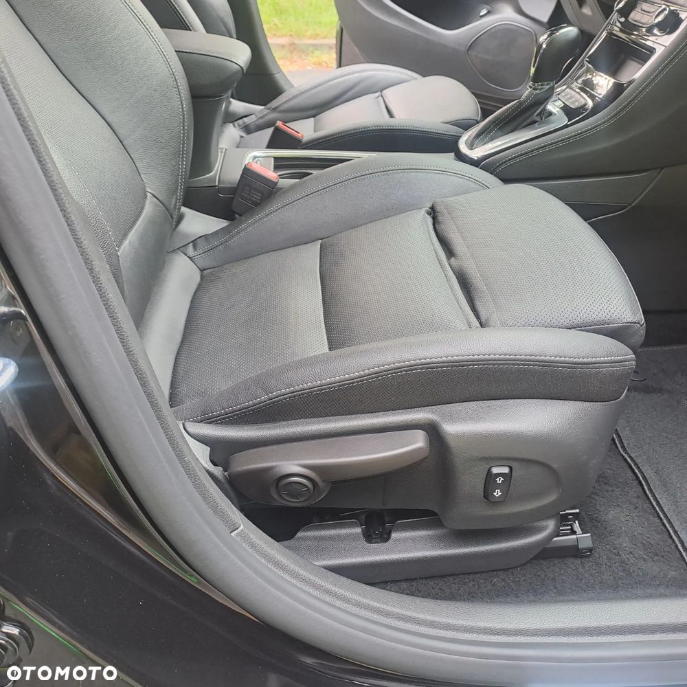 Opel Astra 1.4 Turbo Start/Stop Automatik Business - 10