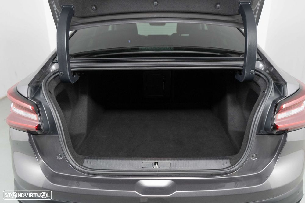Citroën C4 X 1.2 PureTech Shine EAT8 - 11