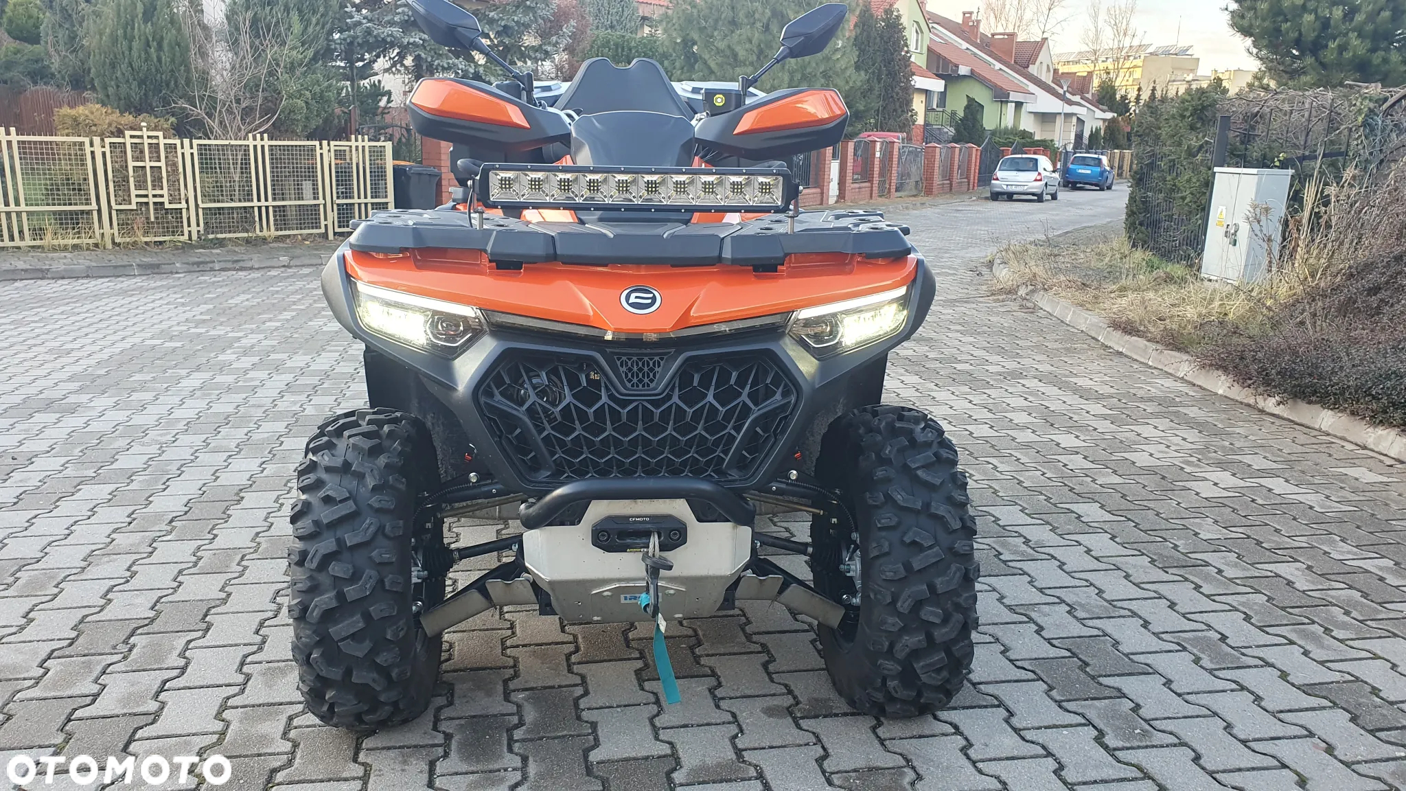 CFMoto CForce - 12