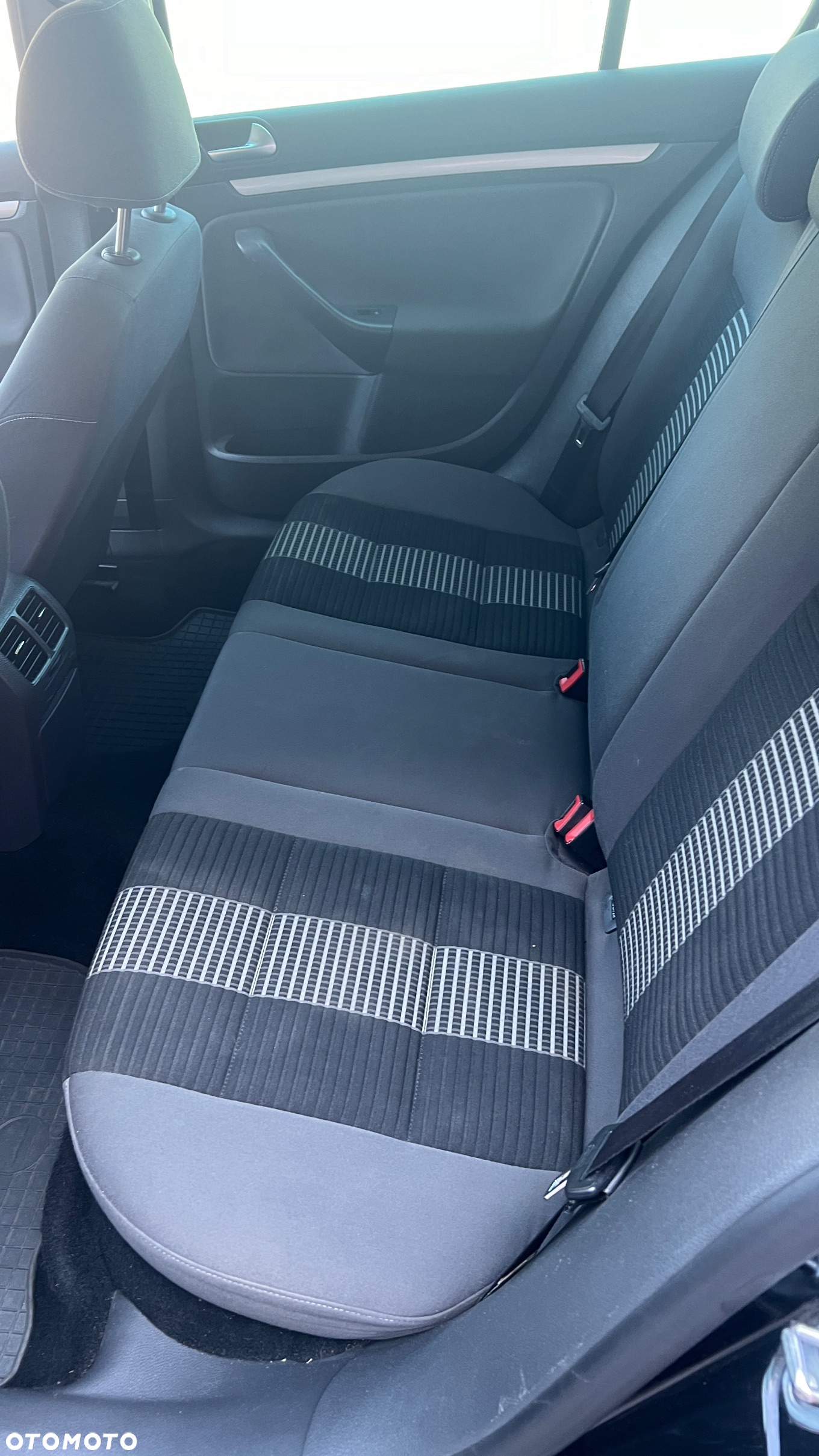 Volkswagen Golf V 1.9 TDI Trendline - 10