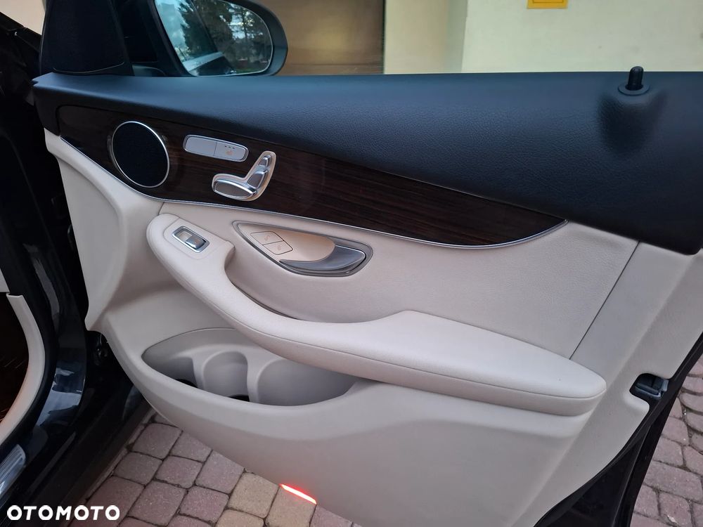 Mercedes-Benz GLC 250 4-Matic - 14