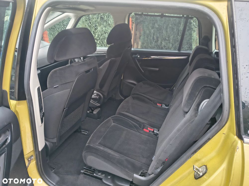 Citroën C4 Grand Picasso 2.0 16V Exclusive - 13