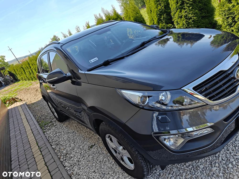 Kia Sportage 2.0 L - 9