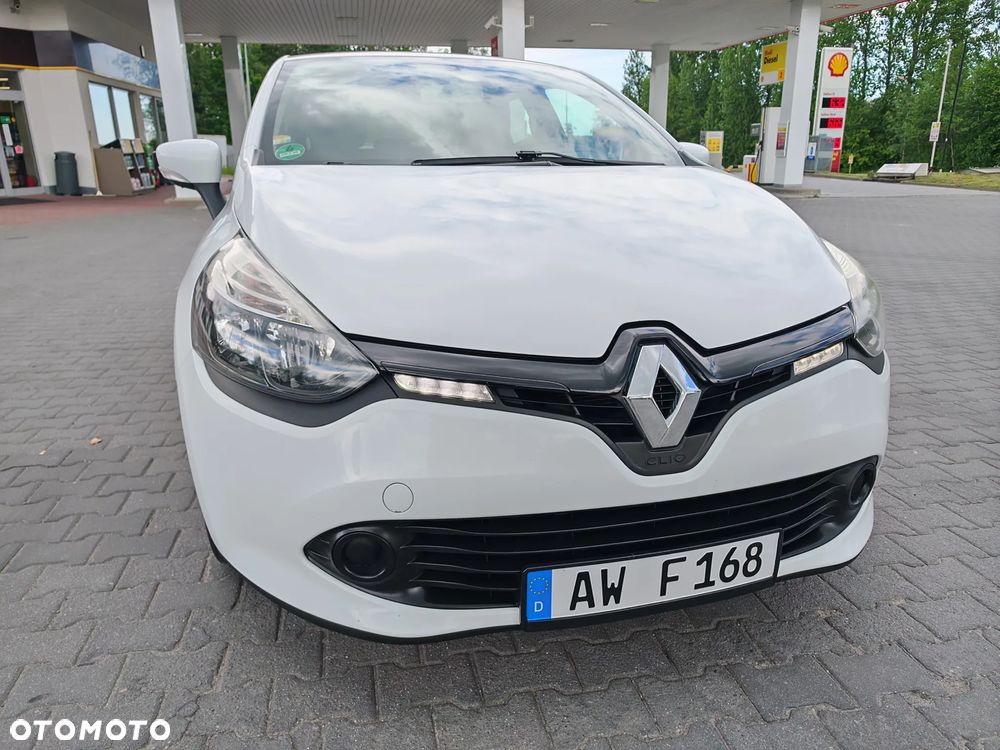 Renault Clio 1.2 16V 75 Life - 4