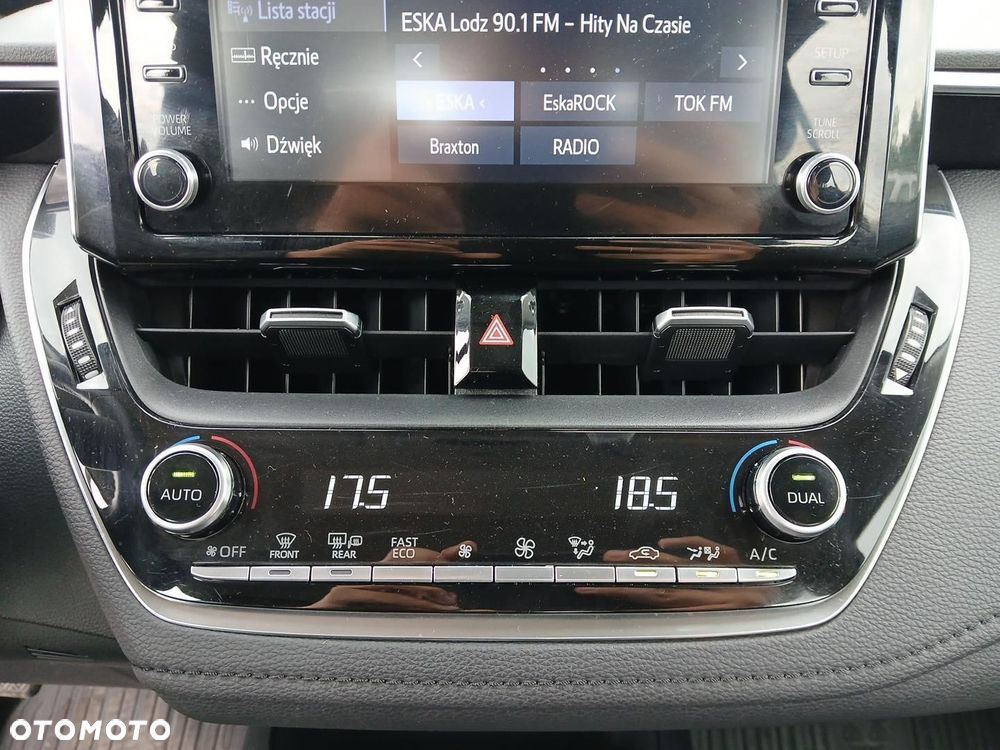 Toyota Corolla - 28