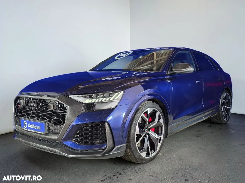 Audi RS Q8 - 1