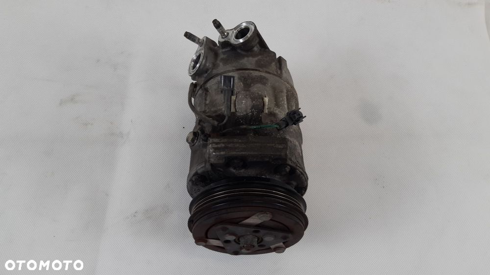 VOLVO XC60 I 2.4 D5 LIFT SPRĘŻARKA KLIMATYZACJI 31497536 - 2