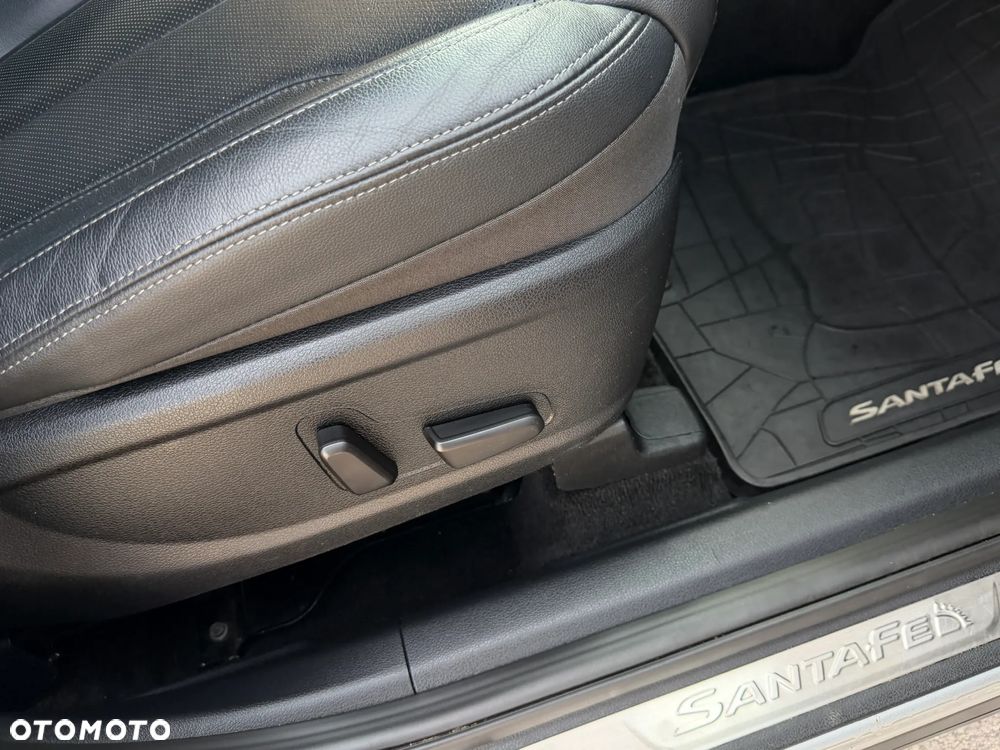 Hyundai Santa Fe 2.0 CRDi Platinum 4WD - 14