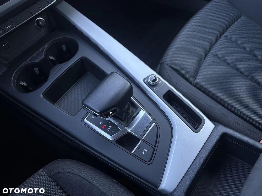 Audi A4 Avant 2.0 TDI S tronic - 15