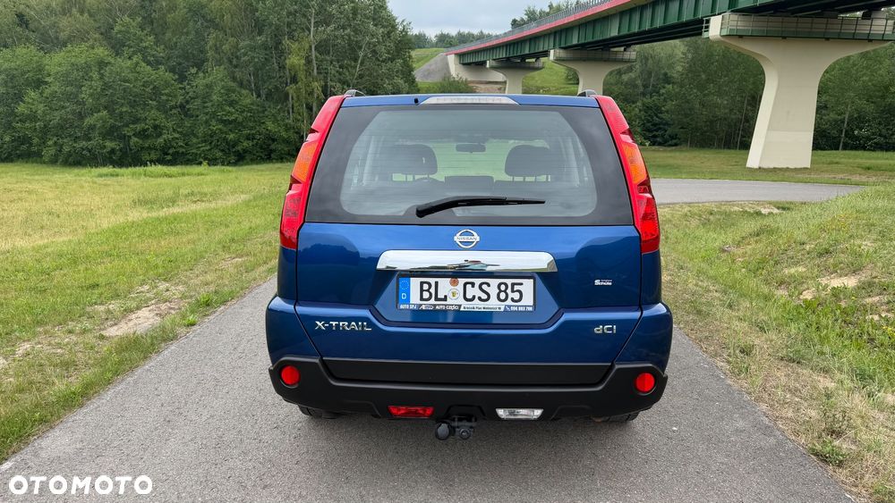 Nissan X-Trail 2.0 dCi 4x4 DPF Platinum - 29