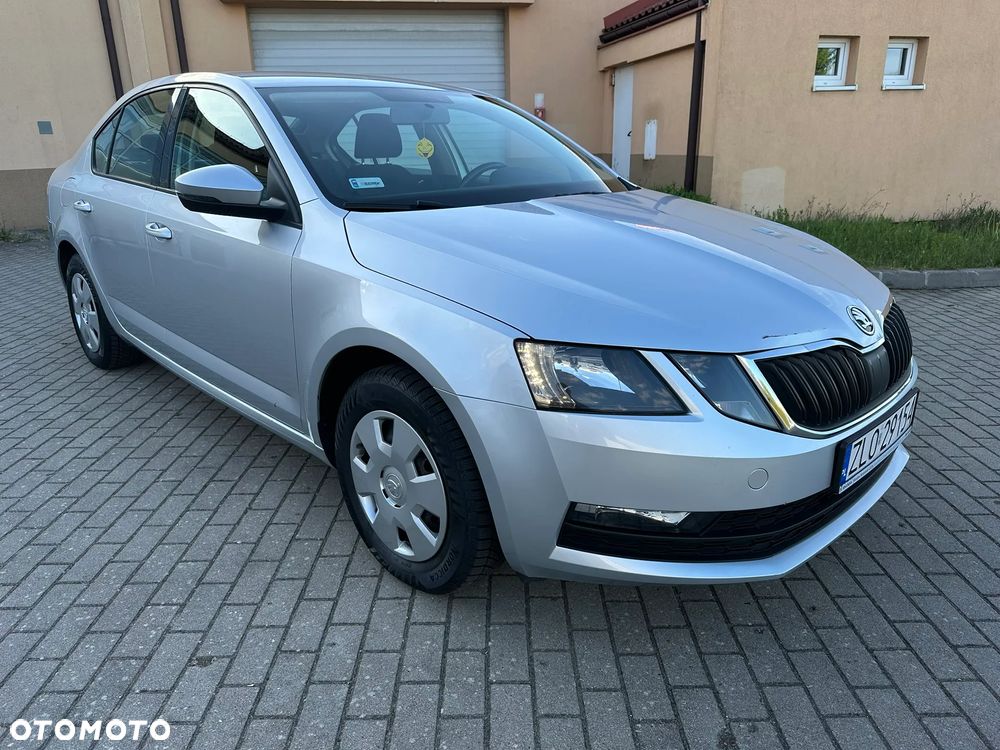 Skoda Octavia 1.6 TDI Active - 5
