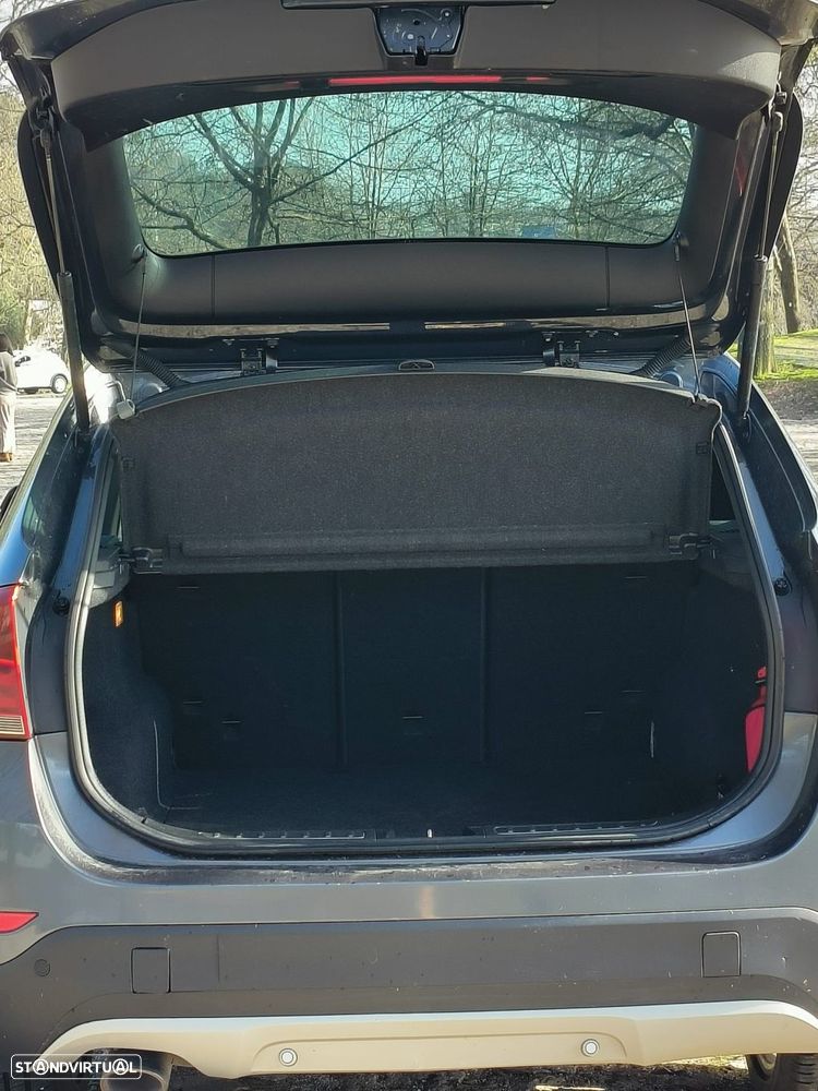 BMW X1 18 d sDrive Auto - 24