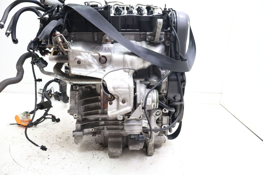 VOLVO V60 II 2.0 D3 SILNIK D4204T16 - 9