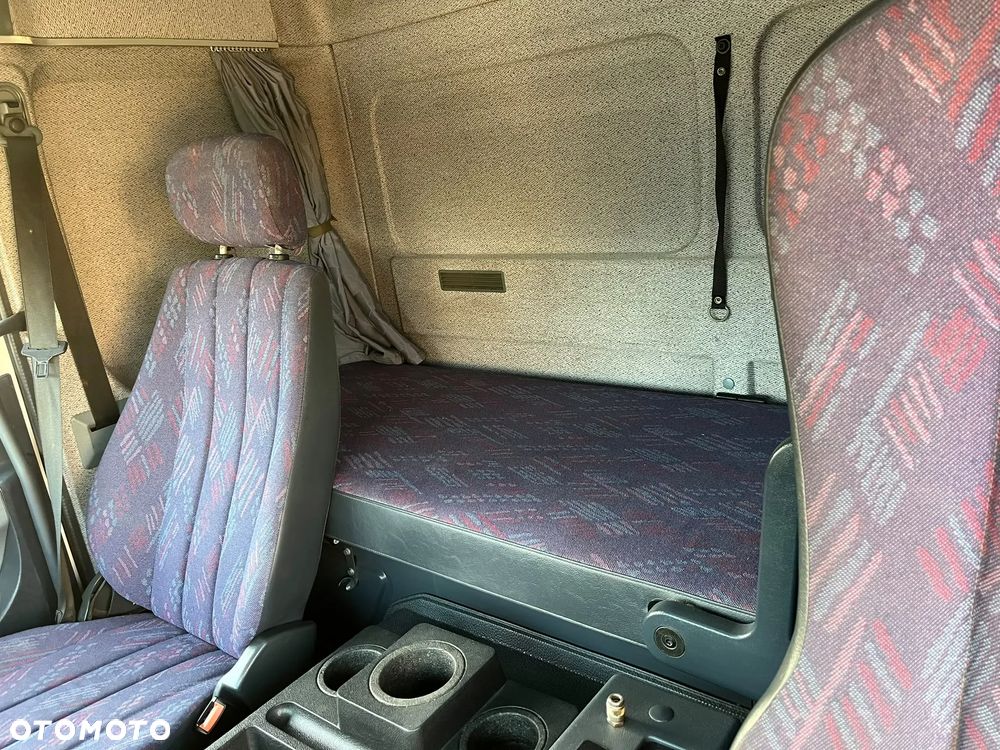Mercedes-Benz ATEGO 1528 MOTOR poi 6374 KABINA SYPIALNA FIRANKA DŁUGI  8,60 m - 14