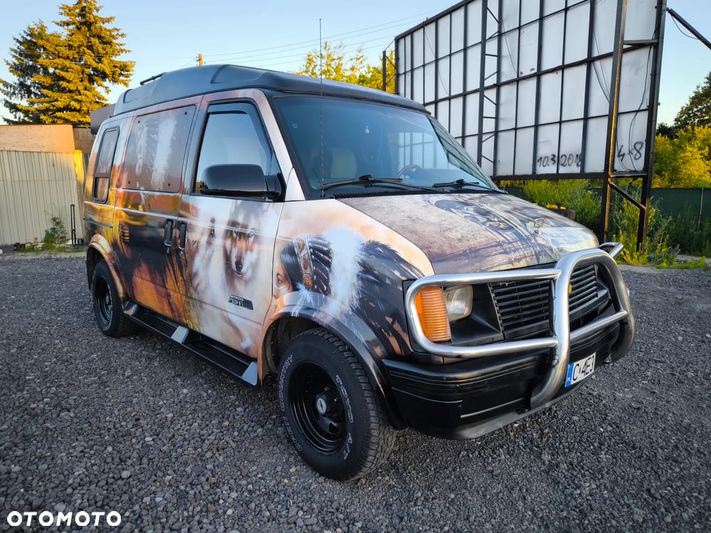 Chevrolet Astro - 1