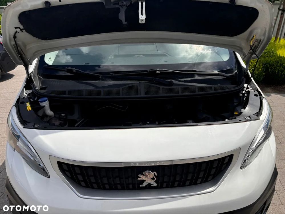 Peugeot expert - 17