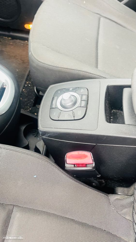 Renault Grand Scénic dCi 110 Expression - 8