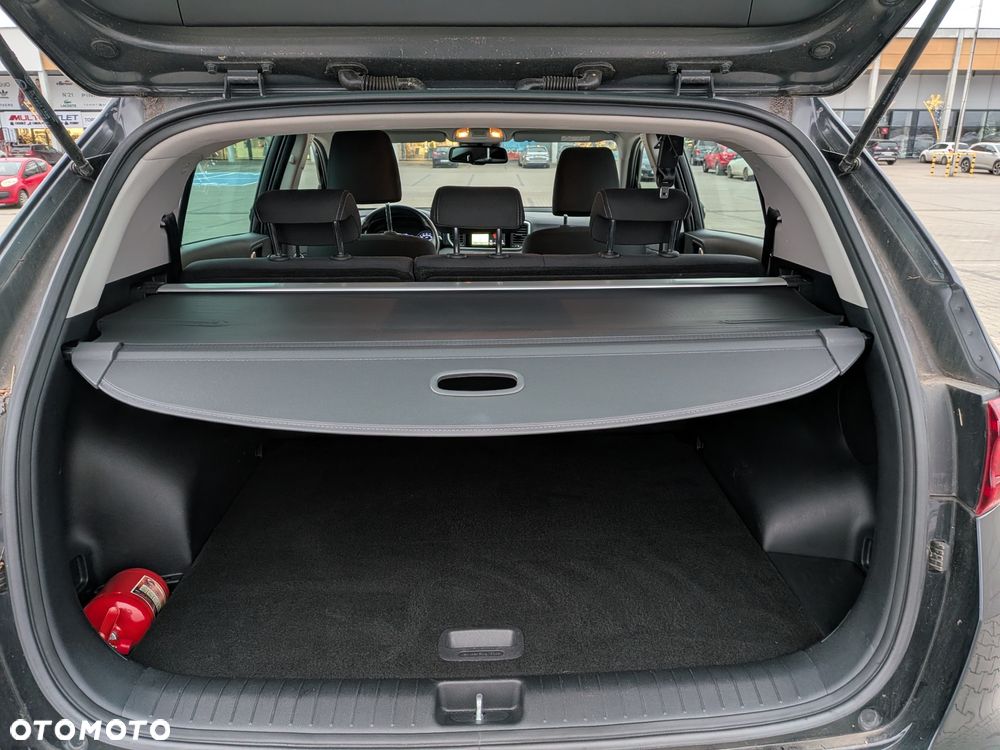 Kia Sportage 1.6 GDI 2WD Black Edition - 33