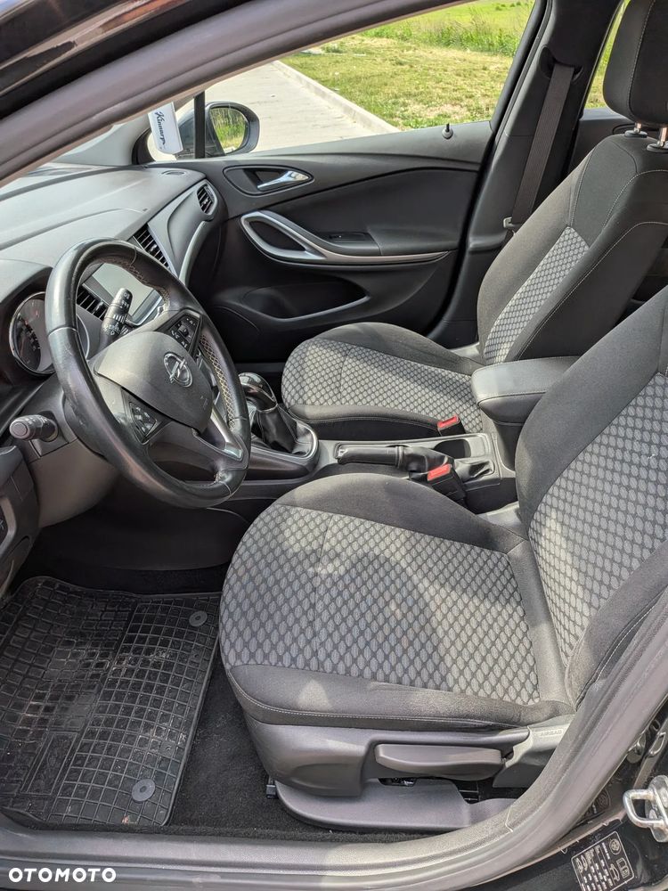 Opel Astra 1.4 T Enjoy - 8