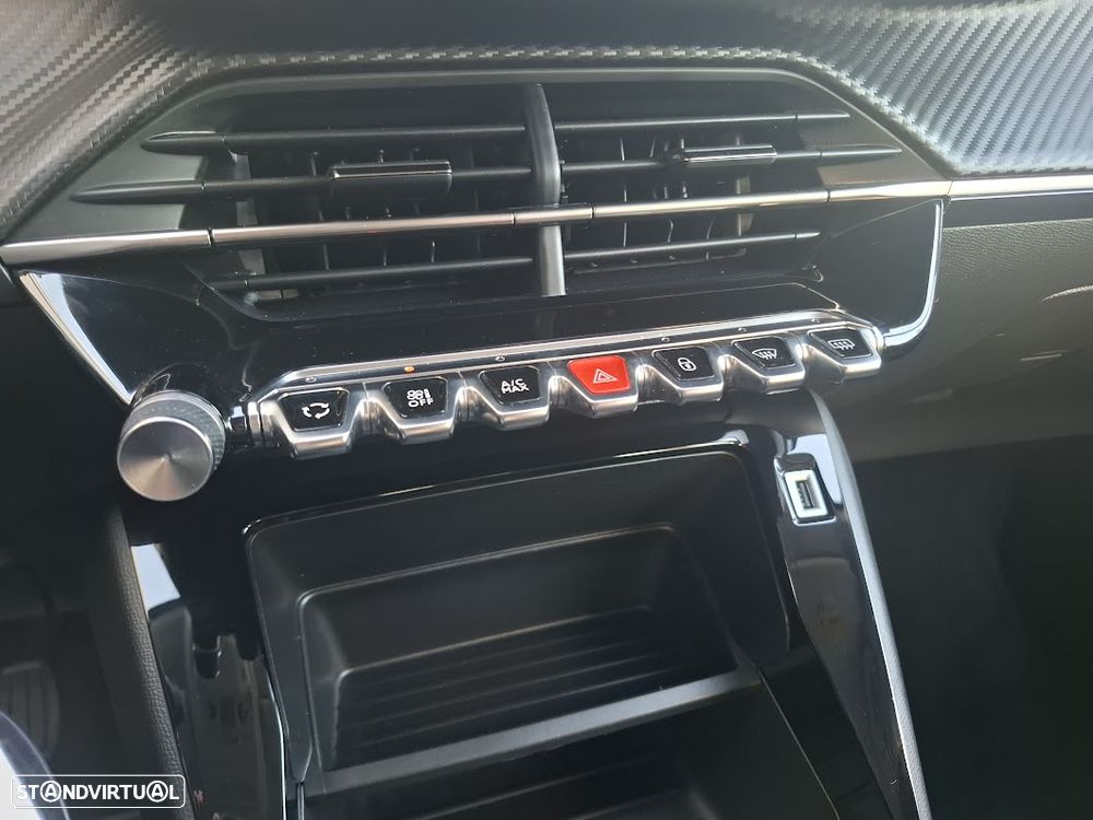 Peugeot 208 1.2 PureTech Active Pack - 20