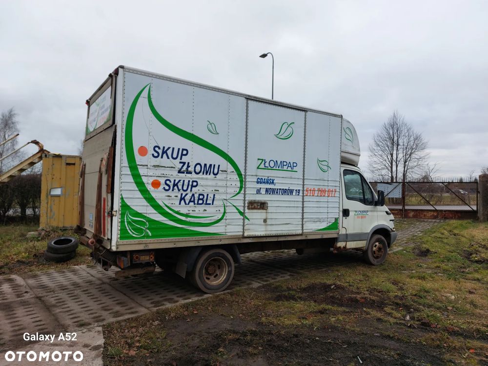 Zderzak IVECO 2,3D 05R. maska,lampy,drzwi,klapa..... - 4