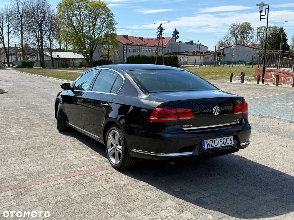 Volkswagen Passat 2.0 TDI Highline DSG - 5