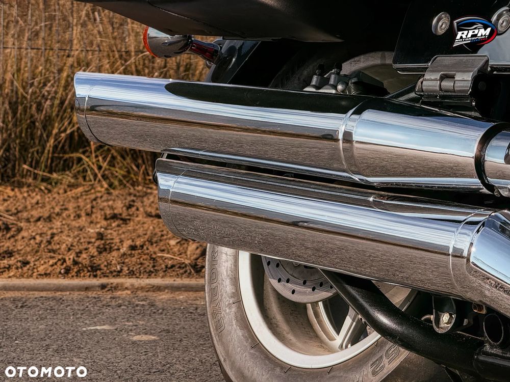 Suzuki Boulevard - 26