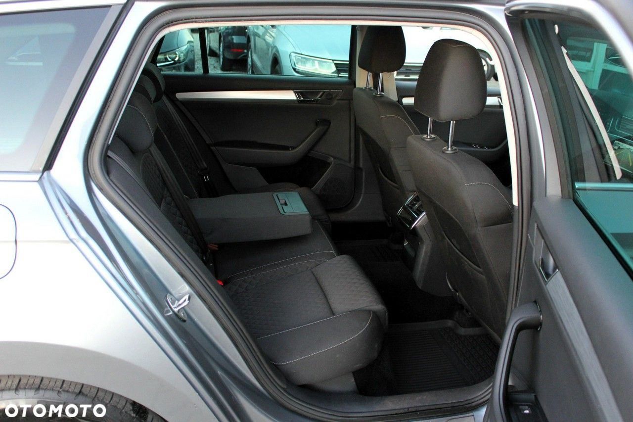 Skoda Superb 1.4 TSI Plug-In Hybrid Ambition DSG - 13