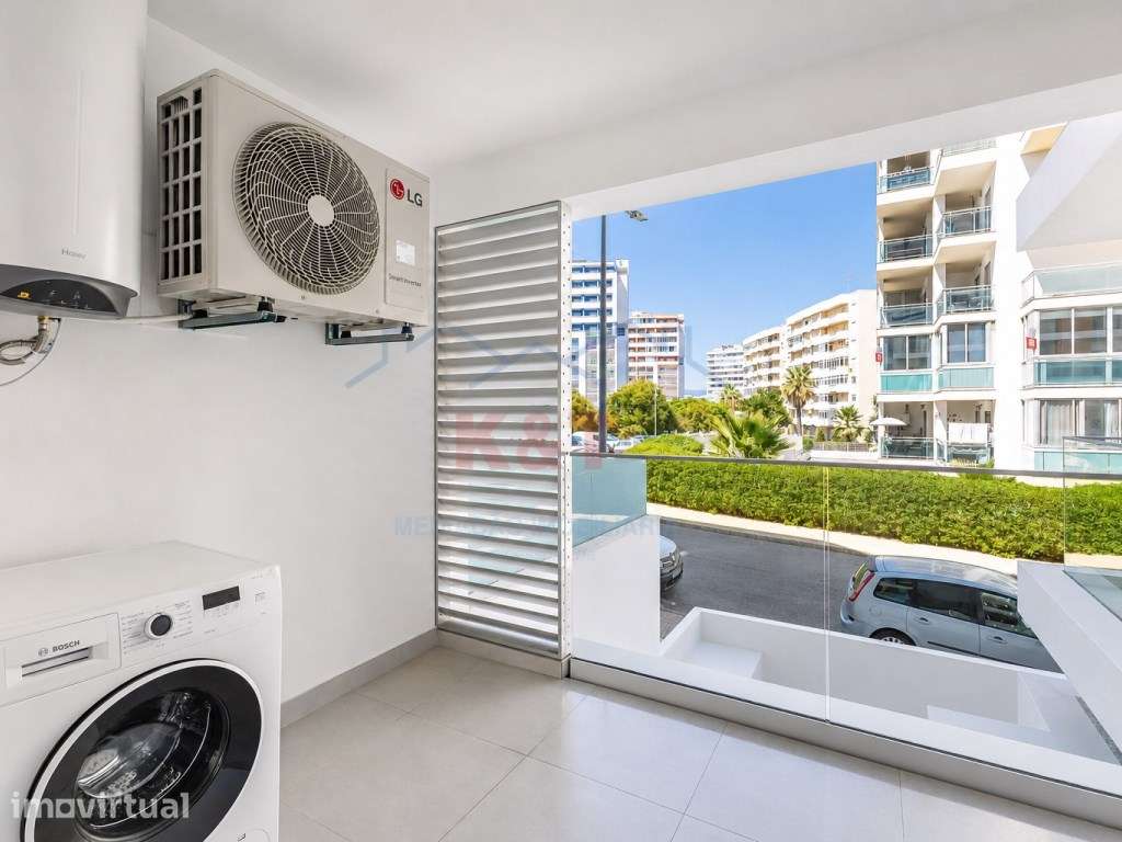 Apartamento T2 a estrear com Varandas em todas as divisões - Grande imagem: 4/21